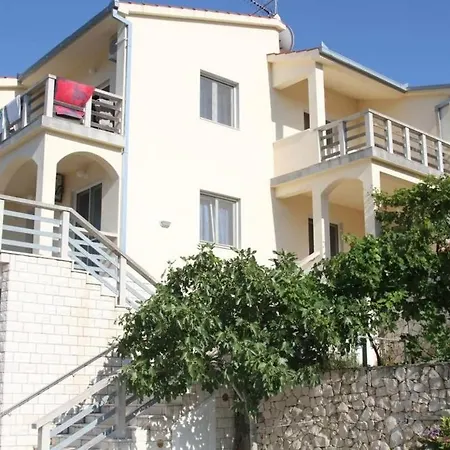 شقة In With Sea View, Balcony, Air Conditioning, Wifi 5150-4 *