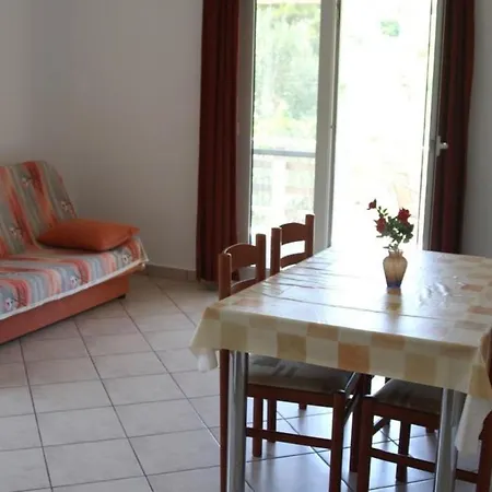 In With Sea View, Balcony, Air Conditioning, Wifi 5150-4 * Razanj