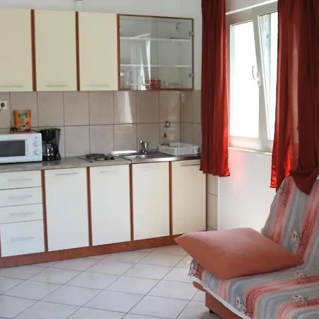 In With Sea View, Balcony, Air Conditioning, Wifi 5150-4 *