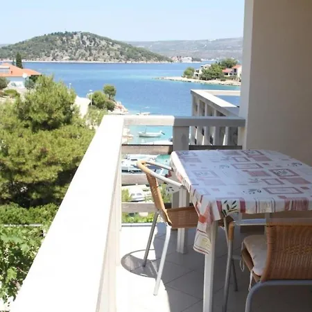 In With Sea View, Balcony, Air Conditioning, Wifi 5150-4