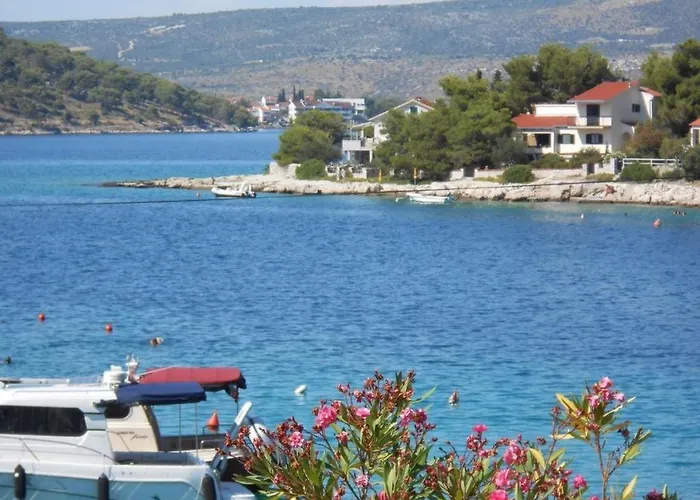 In With Sea View, Balcony, Air Conditioning, Wifi 5150-4