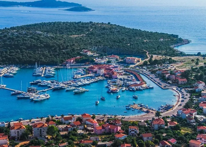 In With Sea View, Balcony, Air Conditioning, Wifi 5150-4 Appartement *