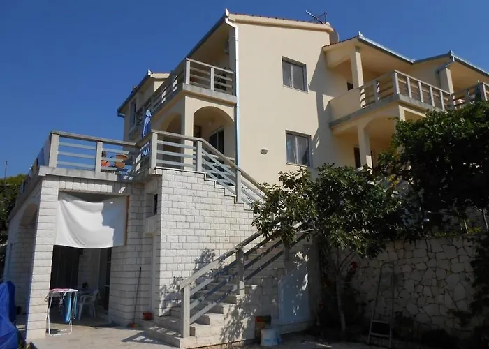 In With Sea View, Balcony, Air Conditioning, Wifi 5150-4 Appartement *