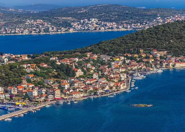 In With Sea View, Balcony, Air Conditioning, Wifi 5150-4 *