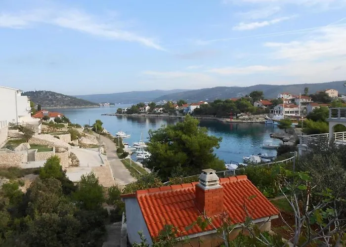 Appartement In With Sea View, Balcony, Air Conditioning, Wifi 5150-4