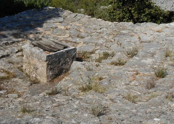 In With Sea View, Balcony, Air Conditioning, Wifi 5150-4 Appartement *